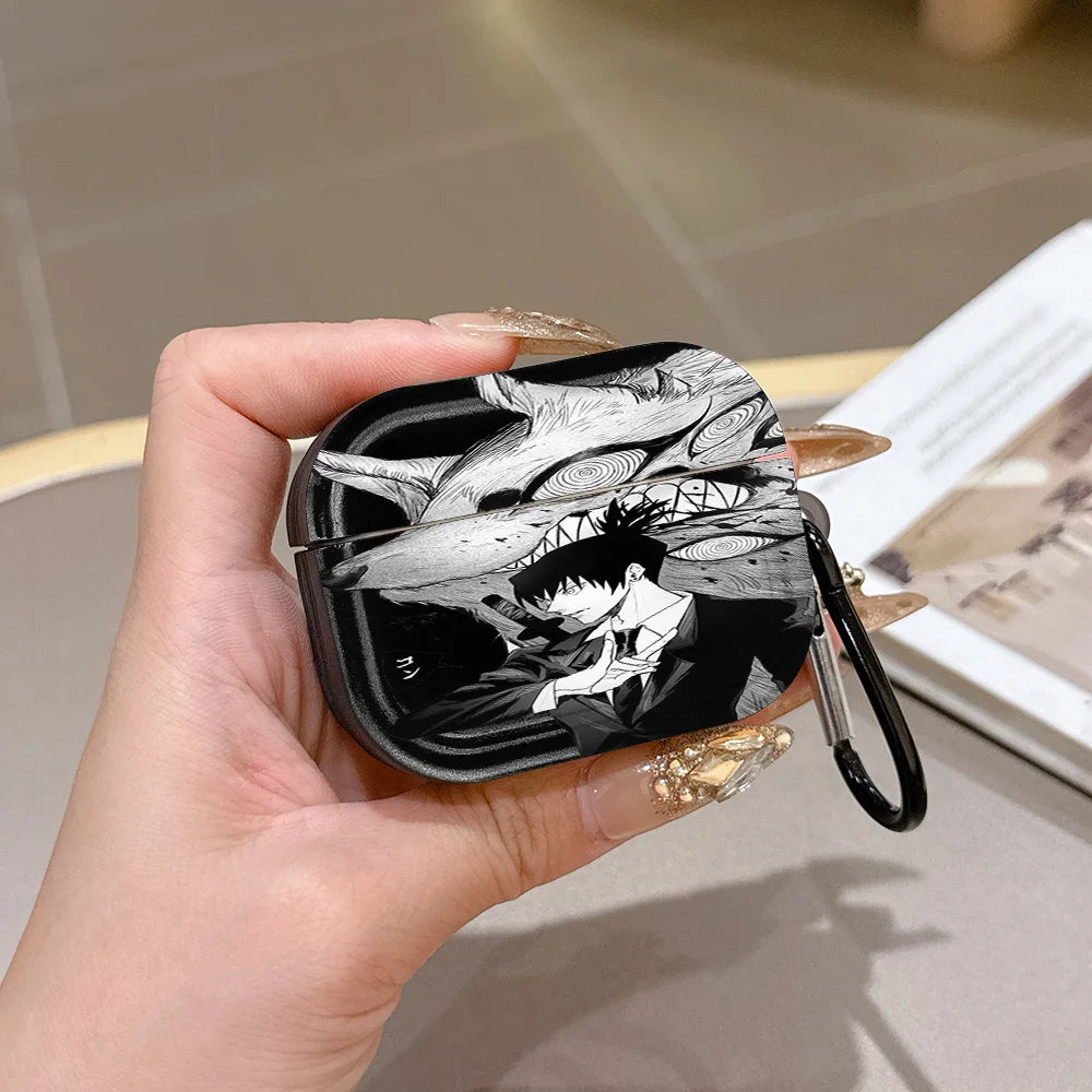 Chainsaw Man Coque AirPods – Aki Manga Noir Mat Étui Mousqueton