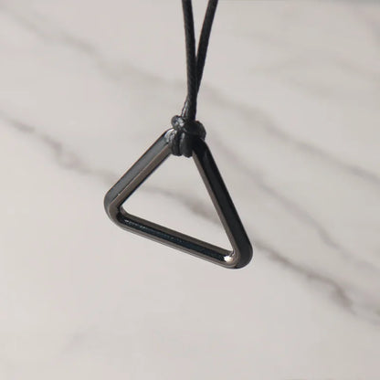 Chainsaw Man Necklace – Triangle Pendentif Collier