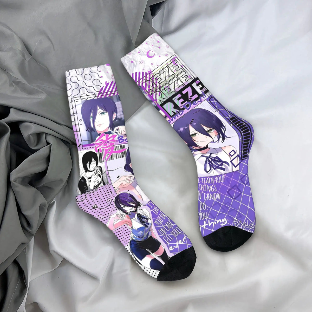 Chainsaw Man Chaussettes Imprimées – Reze Collage Édition Violette
