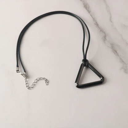 Chainsaw Man Necklace – Triangle Pendentif Collier